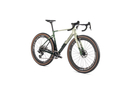 colnago-g5x-carbon-green-gravel-bike - Sram Red XPLR